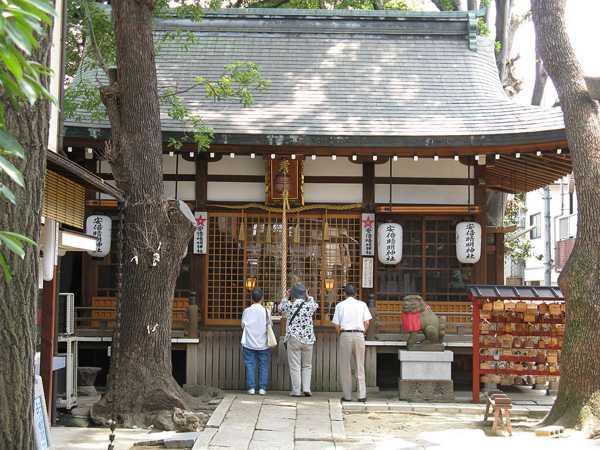 安倍晴明神社 陰陽師 安倍晴明を祀る占い発祥の地 大阪観光スポット情報 バスツアーのアップオン